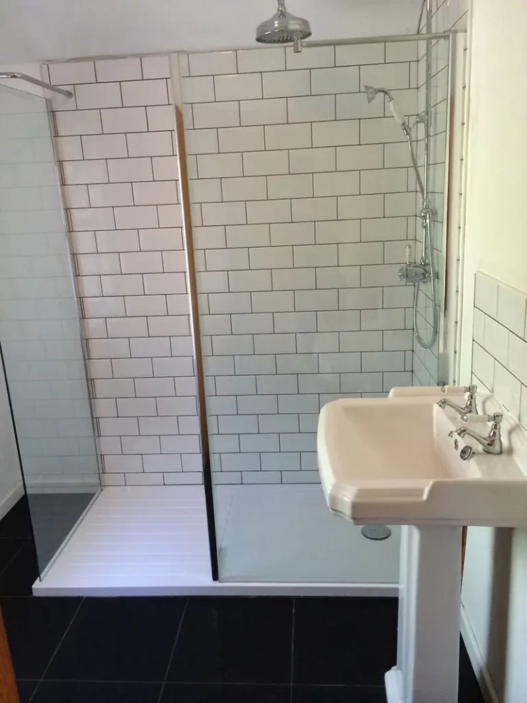 Metro tiling for a walk-in shower